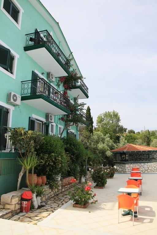 Hotel Meganisi Exterior foto